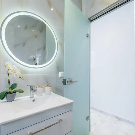 Zenvillas Vilă Áyios Nikítas